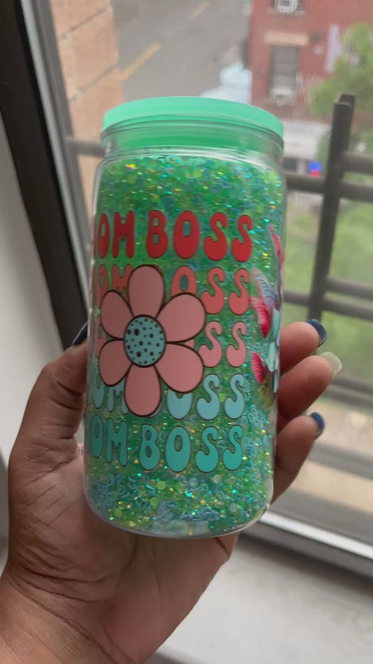 16oz Mom boss plastic with beads